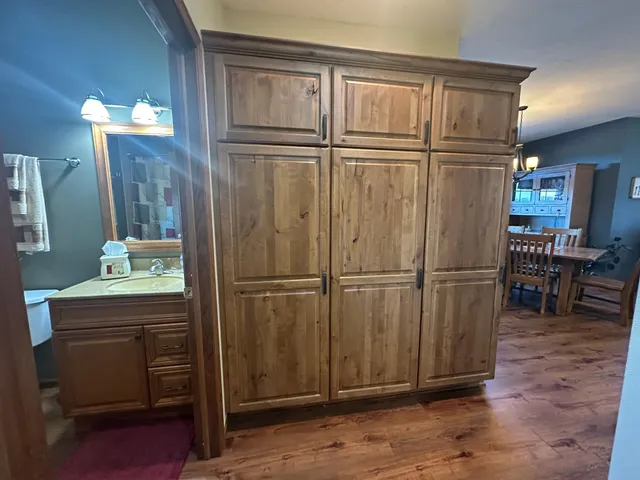 $565,000 | 240 North Pond Drive, Jackson, MN 56143