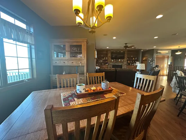 $565,000 | 240 North Pond Drive, Jackson, MN 56143