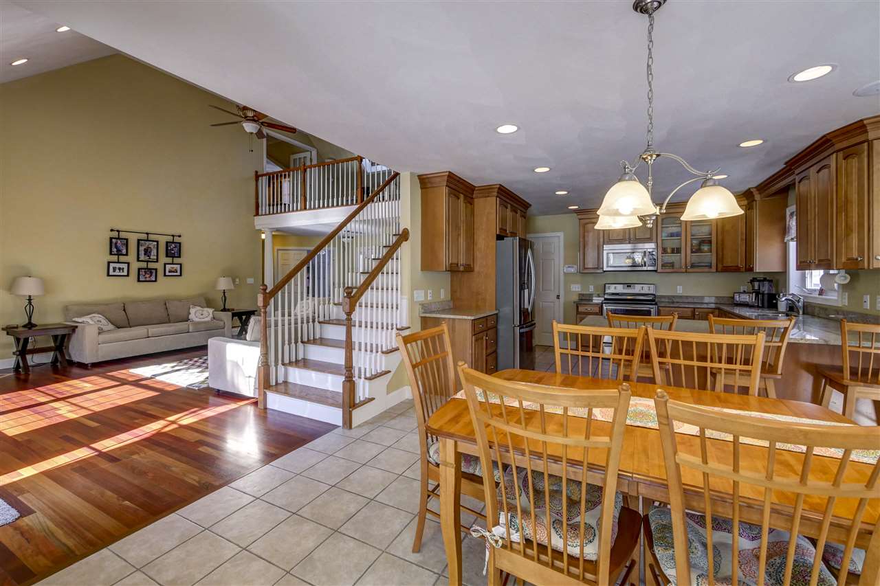 11 Flintlock Road Salem, NH 03079 - Photo 15 of 40