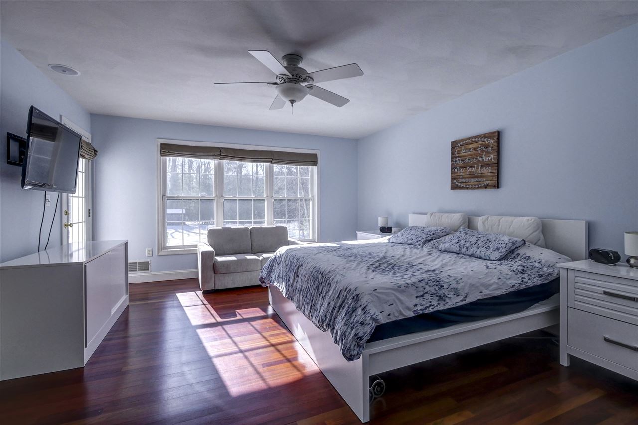 11 Flintlock Road Salem, NH 03079 - Photo 21 of 40