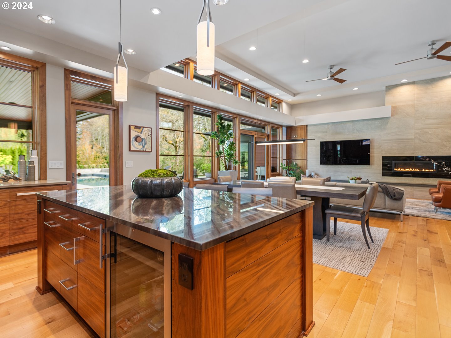 915 Atwater Road Lake Oswego, OR 97034 - Photo 8 of 36 Gallery Image 8