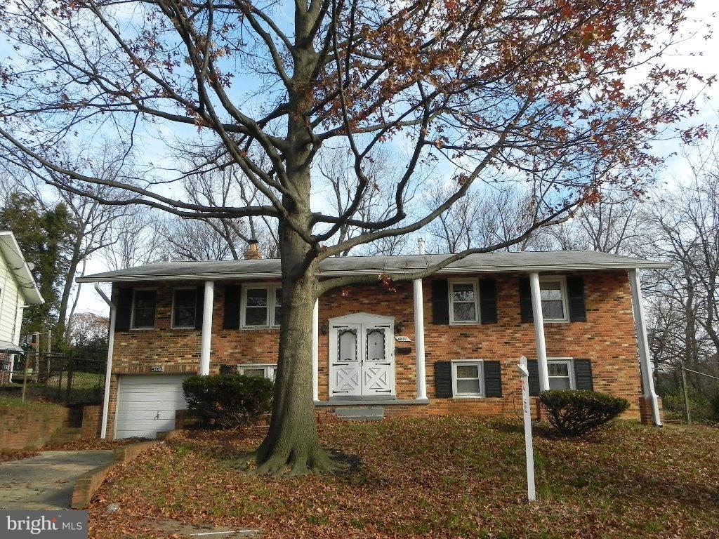 Exterior (Front)