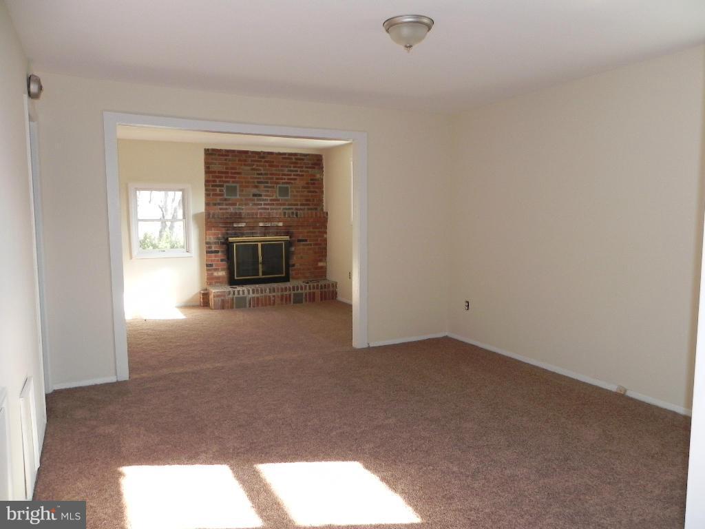 4507 Kinmount Road Lanham, MD 20706 - Photo 4 of 7 Bedroom (Master)