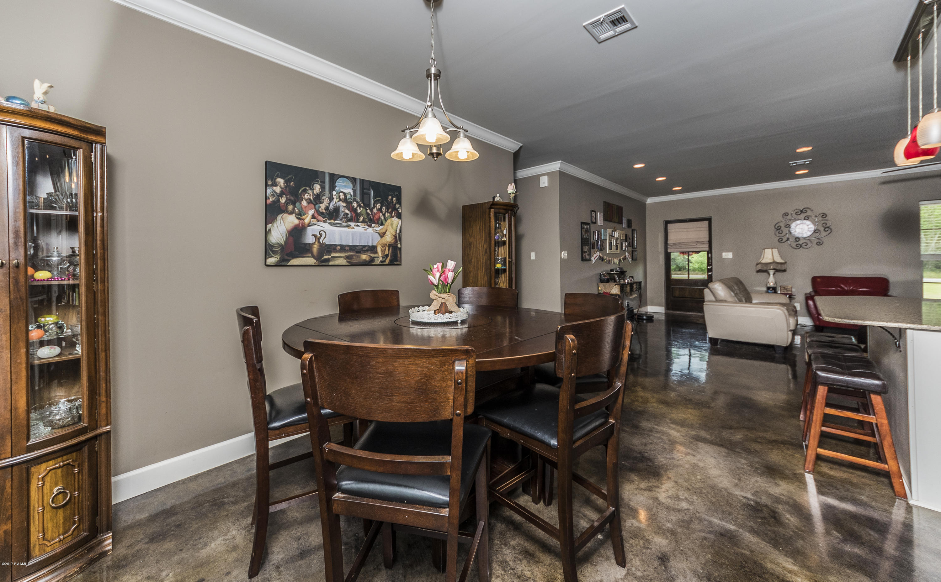 21726 Premier Road Kaplan, LA 70548 - Photo 13 of 39 Dining Area 2