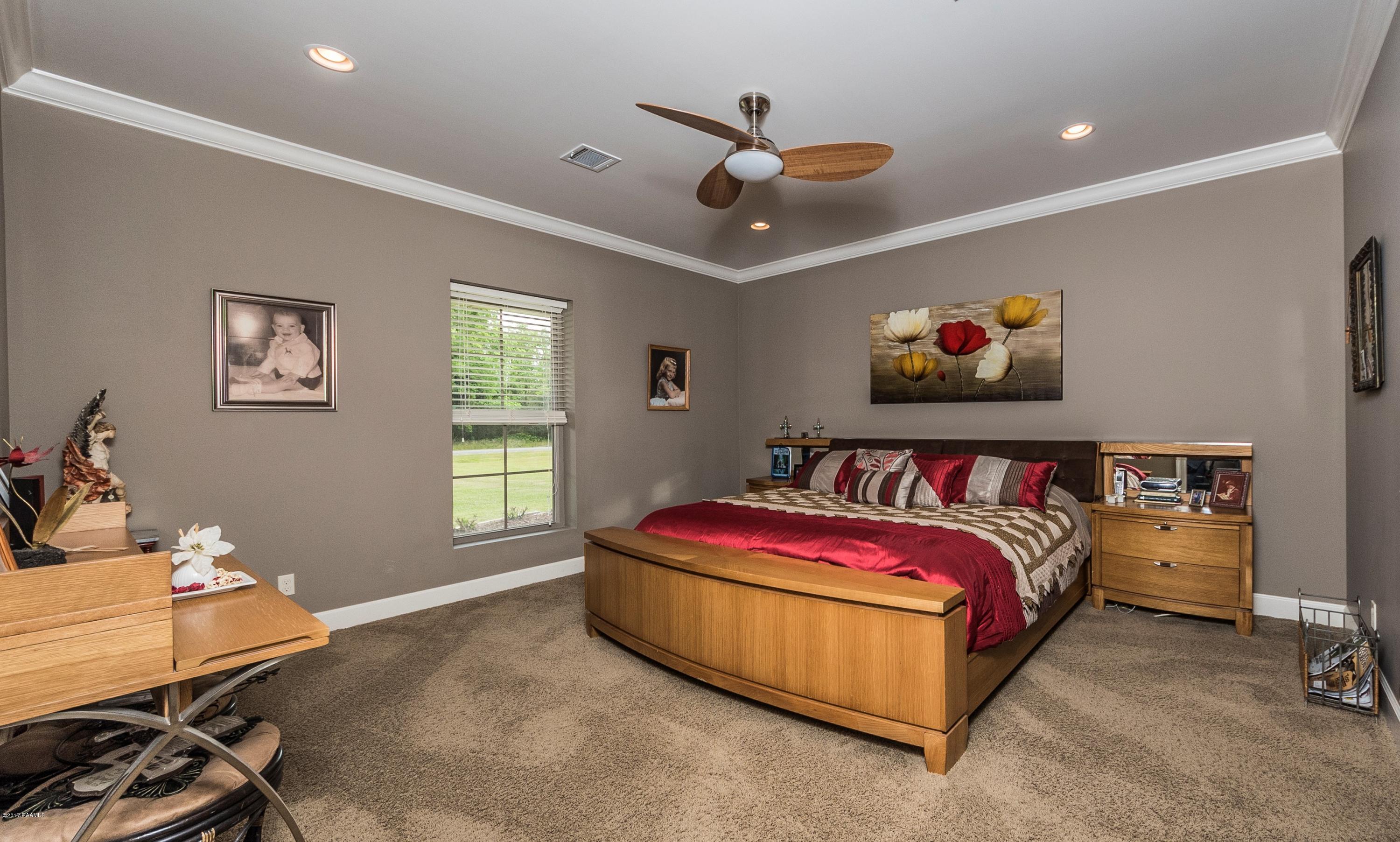 21726 Premier Road Kaplan, LA 70548 - Photo 17 of 39 Master Bedroom 1 (2)