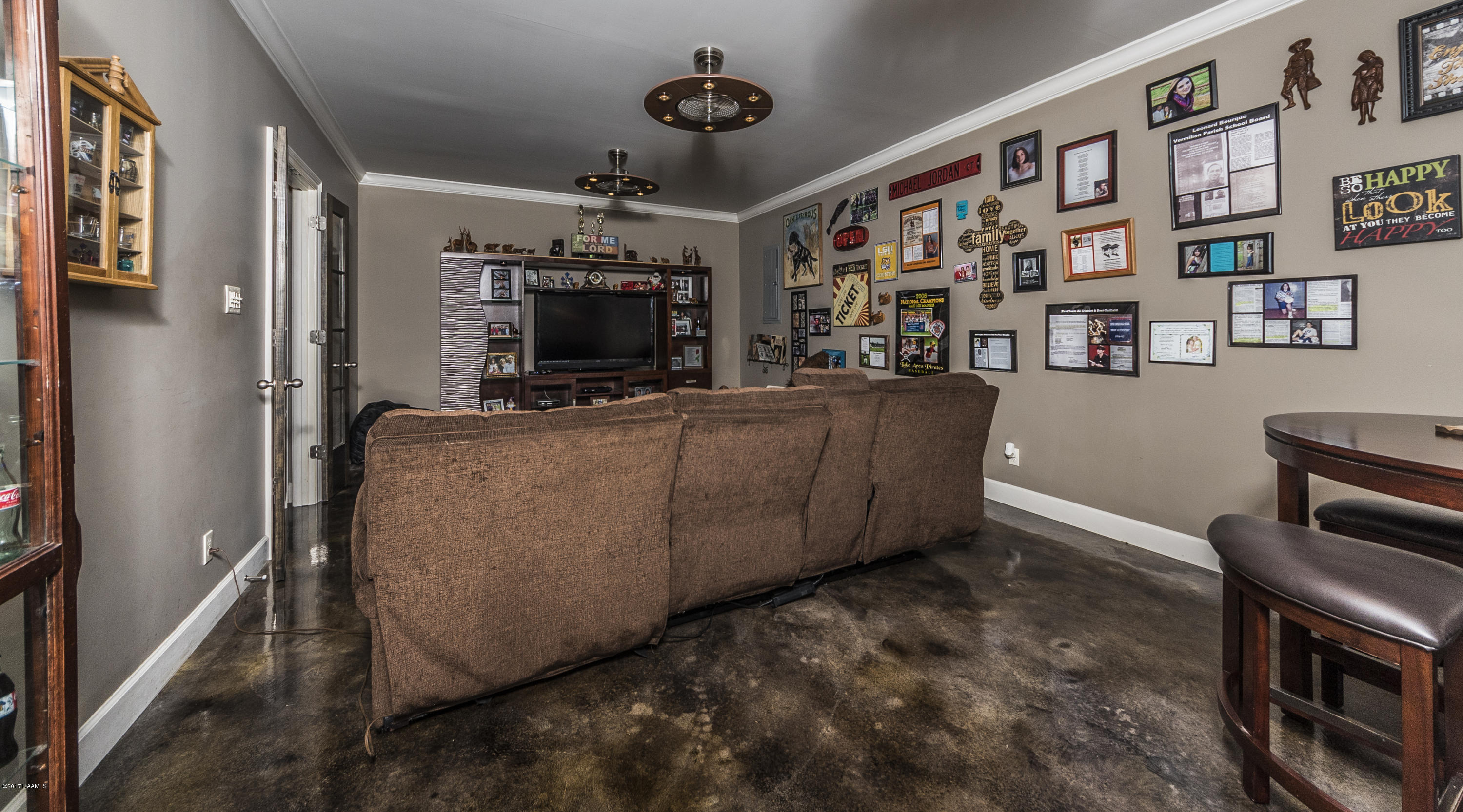 21726 Premier Road Kaplan, LA 70548 - Photo 25 of 39 Game Room 3