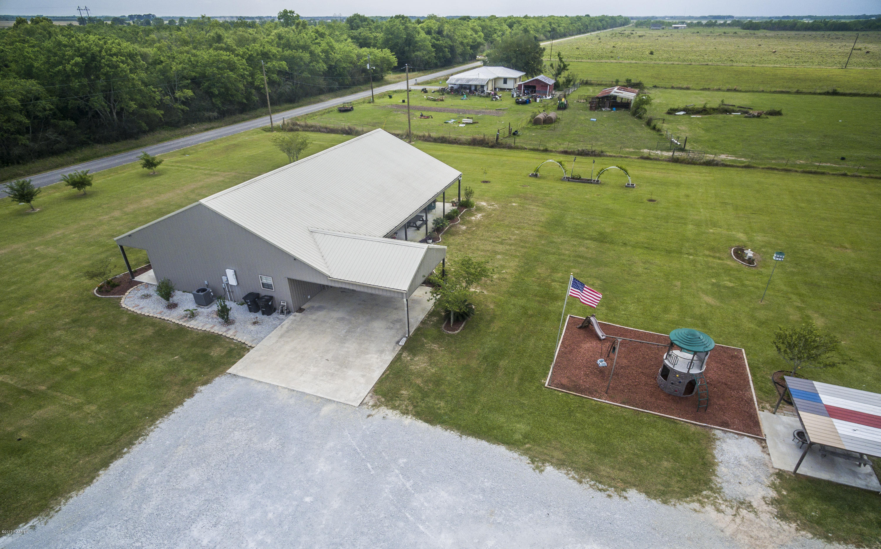 21726 Premier Road Kaplan, LA 70548 - Photo 39 of 39 Side 1
