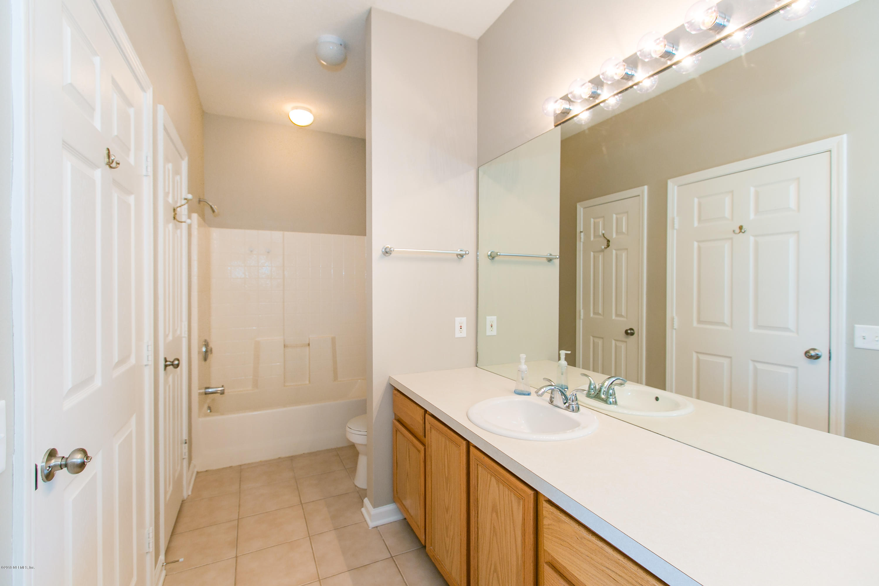 7990 Baymeadows Road, Unit 714 Jacksonville, FL 32256 - Photo 22 of 38 Bath 2