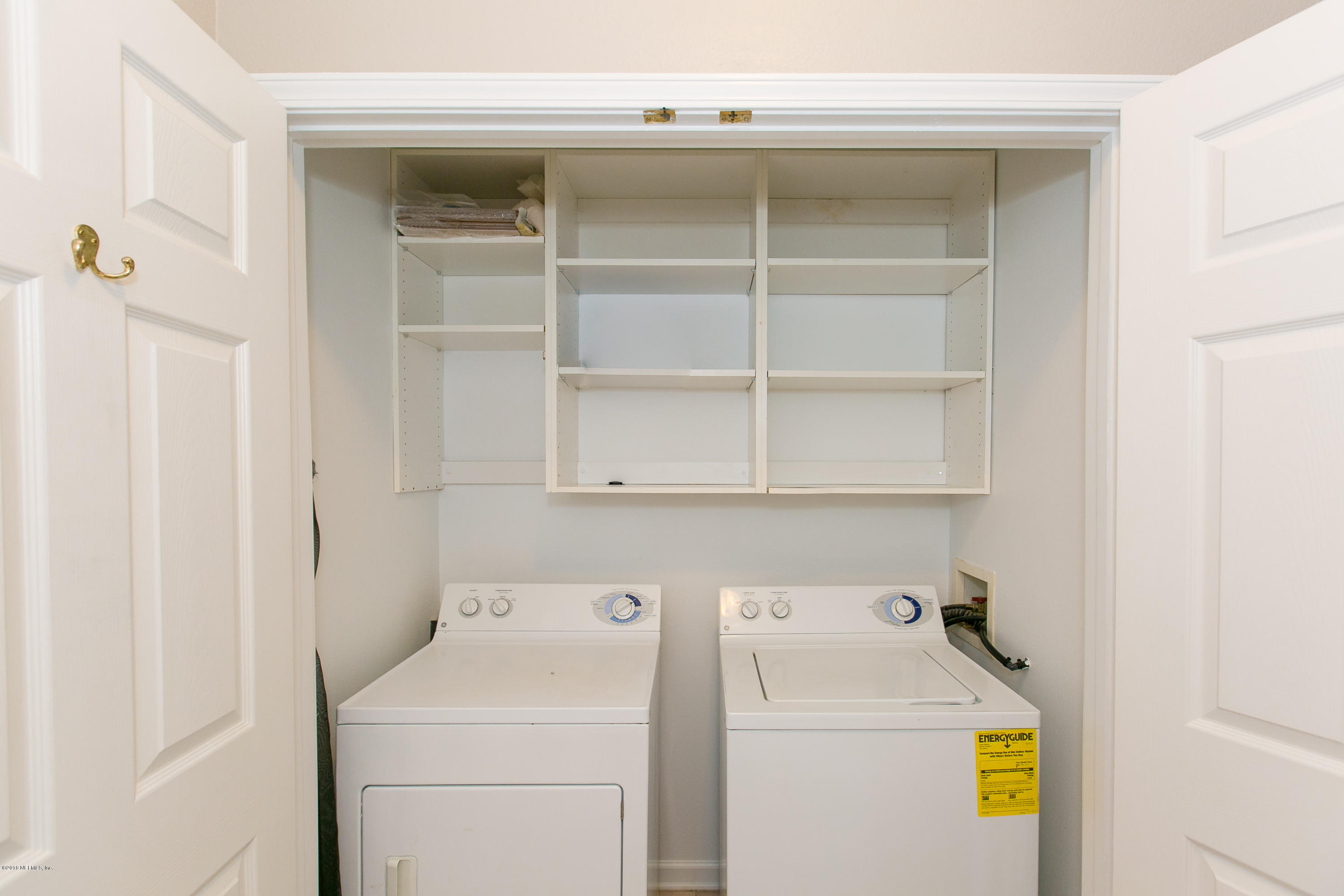 7990 Baymeadows Road, Unit 714 Jacksonville, FL 32256 - Photo 24 of 38 Laundry
