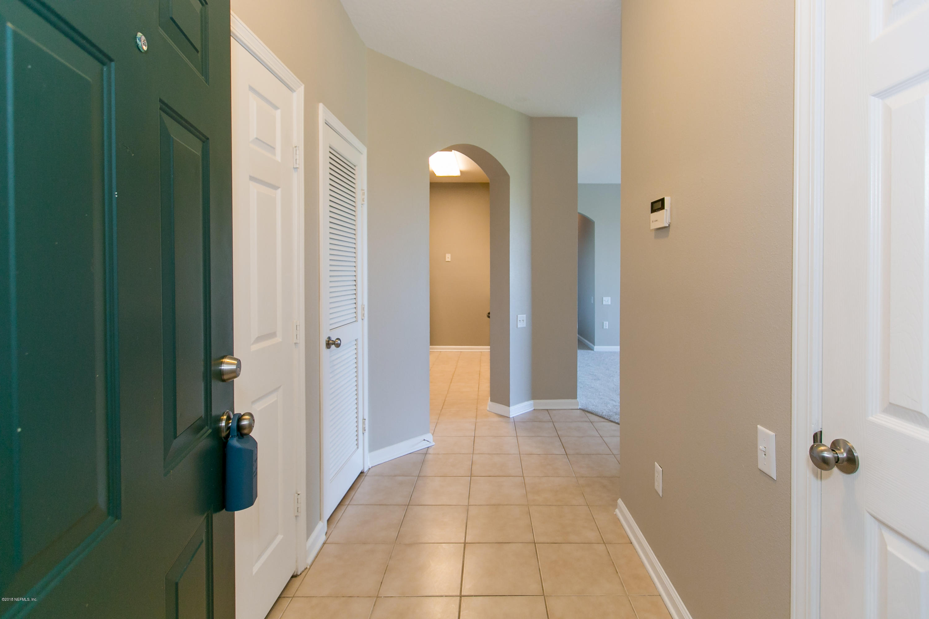 7990 Baymeadows Road, Unit 714 Jacksonville, FL 32256 - Photo 4 of 38 Entry Hall