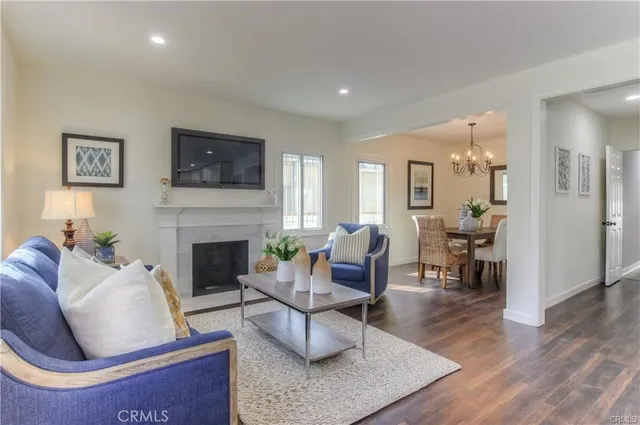 $1,250,000 | 1925 North Screenland Drive, Burbank, CA 91505