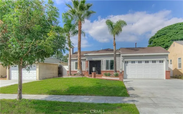 $1,250,000 | 1925 North Screenland Drive, Burbank, CA 91505