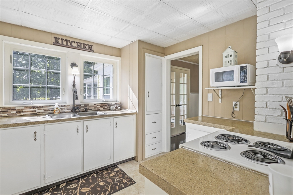 3 Kimball Road Methuen, MA 01844 - Photo 12 of 33 Gallery Image 12