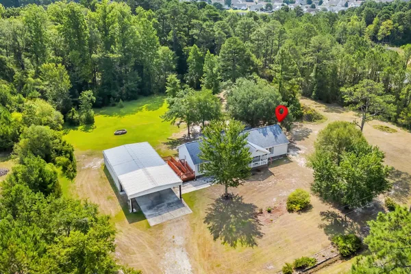 $425,000 | 2161 Eastwoods Drive, Conway, SC 29526