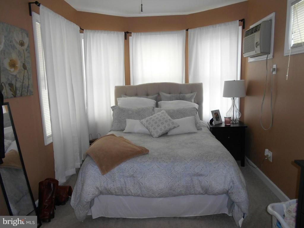 1747 South Glebe Road Arlington, VA 22204 - Photo 10 of 30 Interior (General)