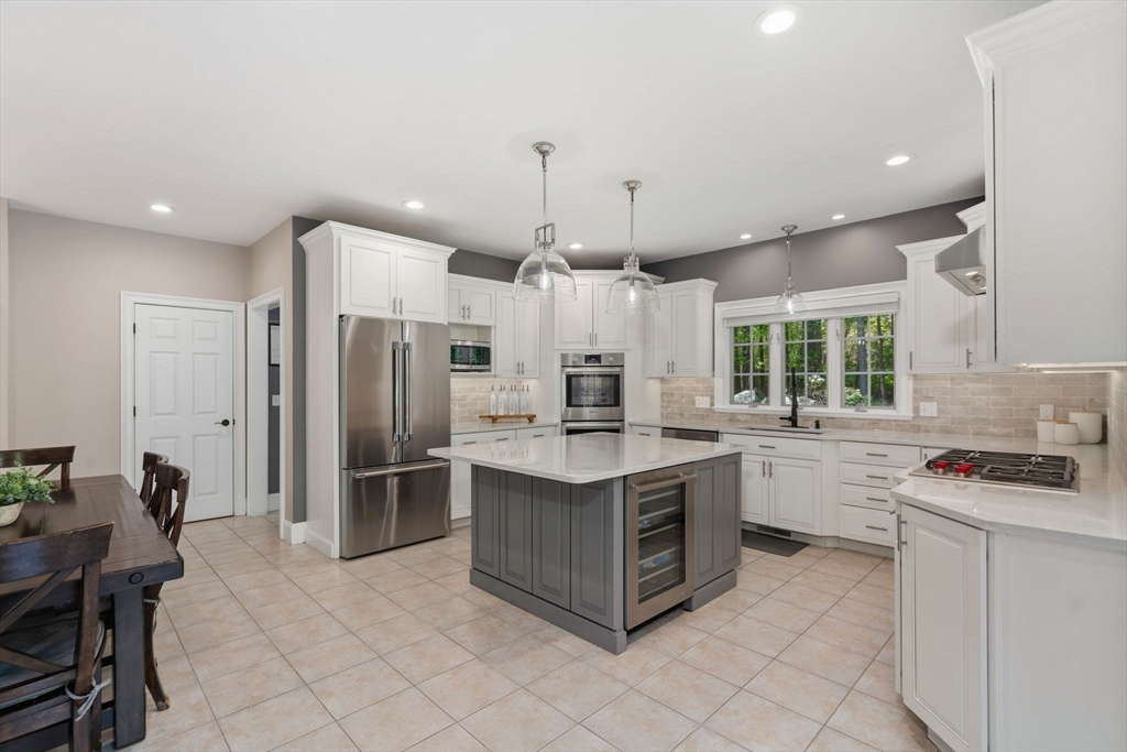 220 Newtown Road Acton, MA 01720 - Photo 3 of 38
