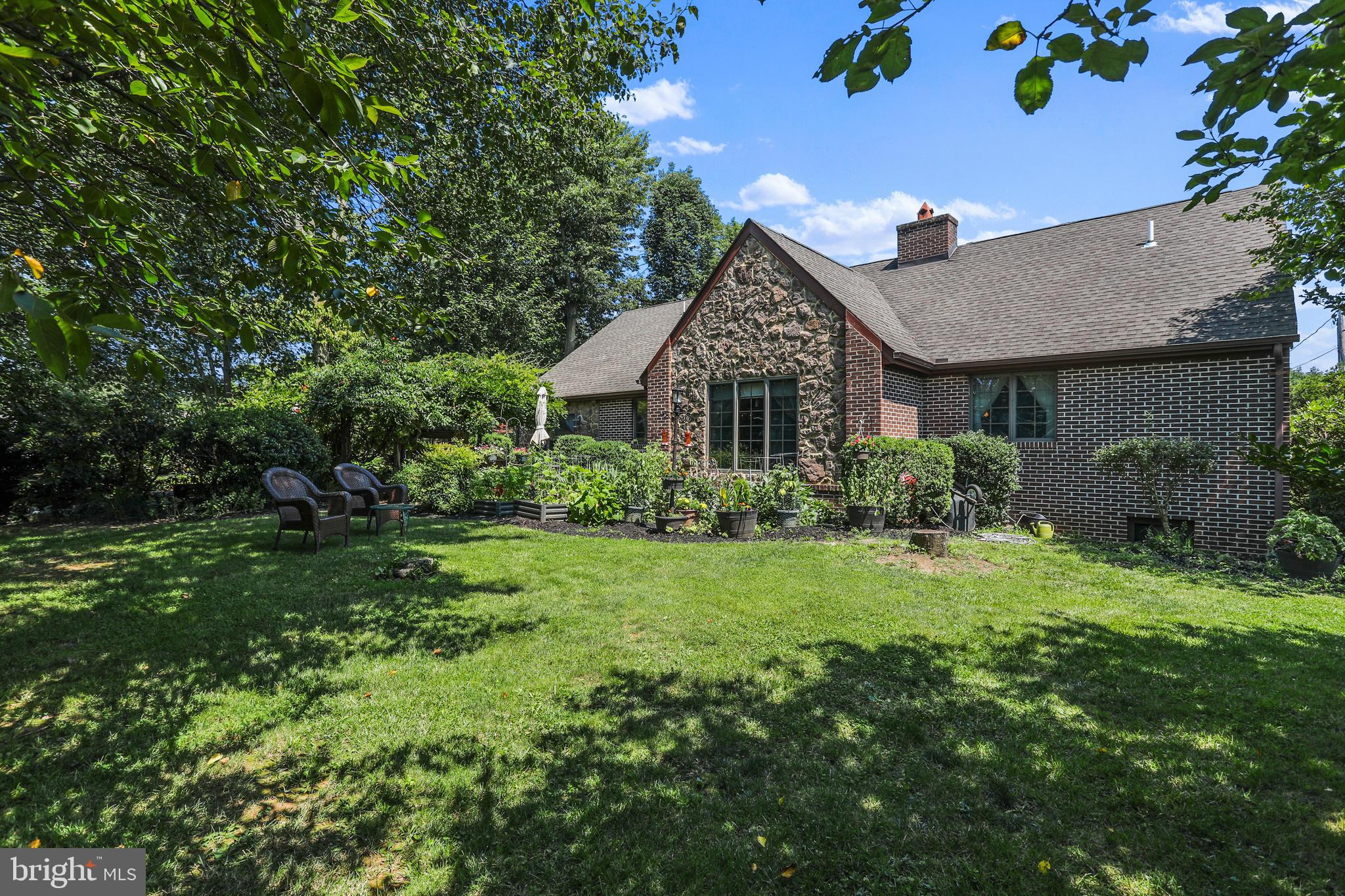 254 Hawick Road Inwood, WV 25428 - Photo 3 of 68 Gallery Image 3
