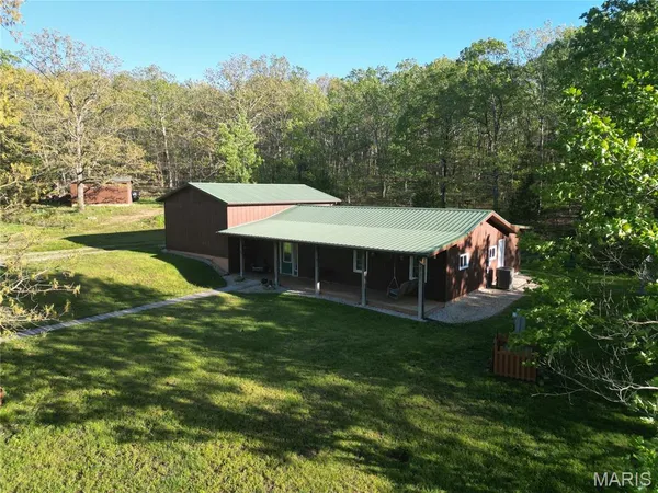 $360,000 | 455 Cedar Lane, Steelville, MO 65565