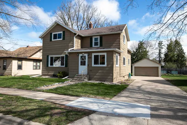 $185,000 | 110 10th Street, Clintonville, WI 54929