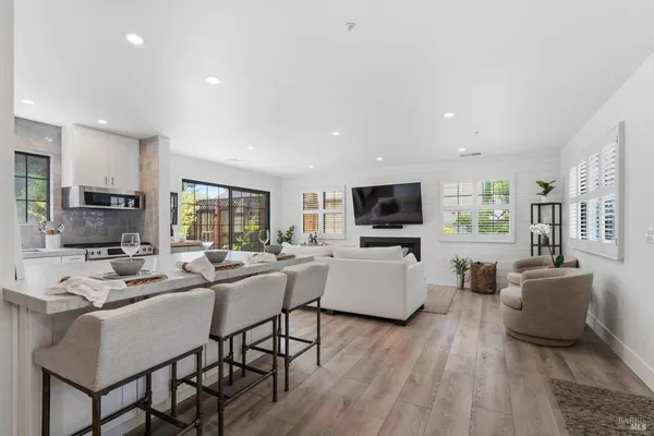 $870,000 | 362 Piper Street, Healdsburg, CA 95448