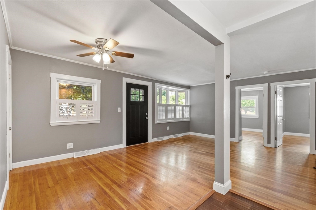 55 Wingate Road Weymouth, MA 02189 - Photo 4 of 29 Gallery Image 4