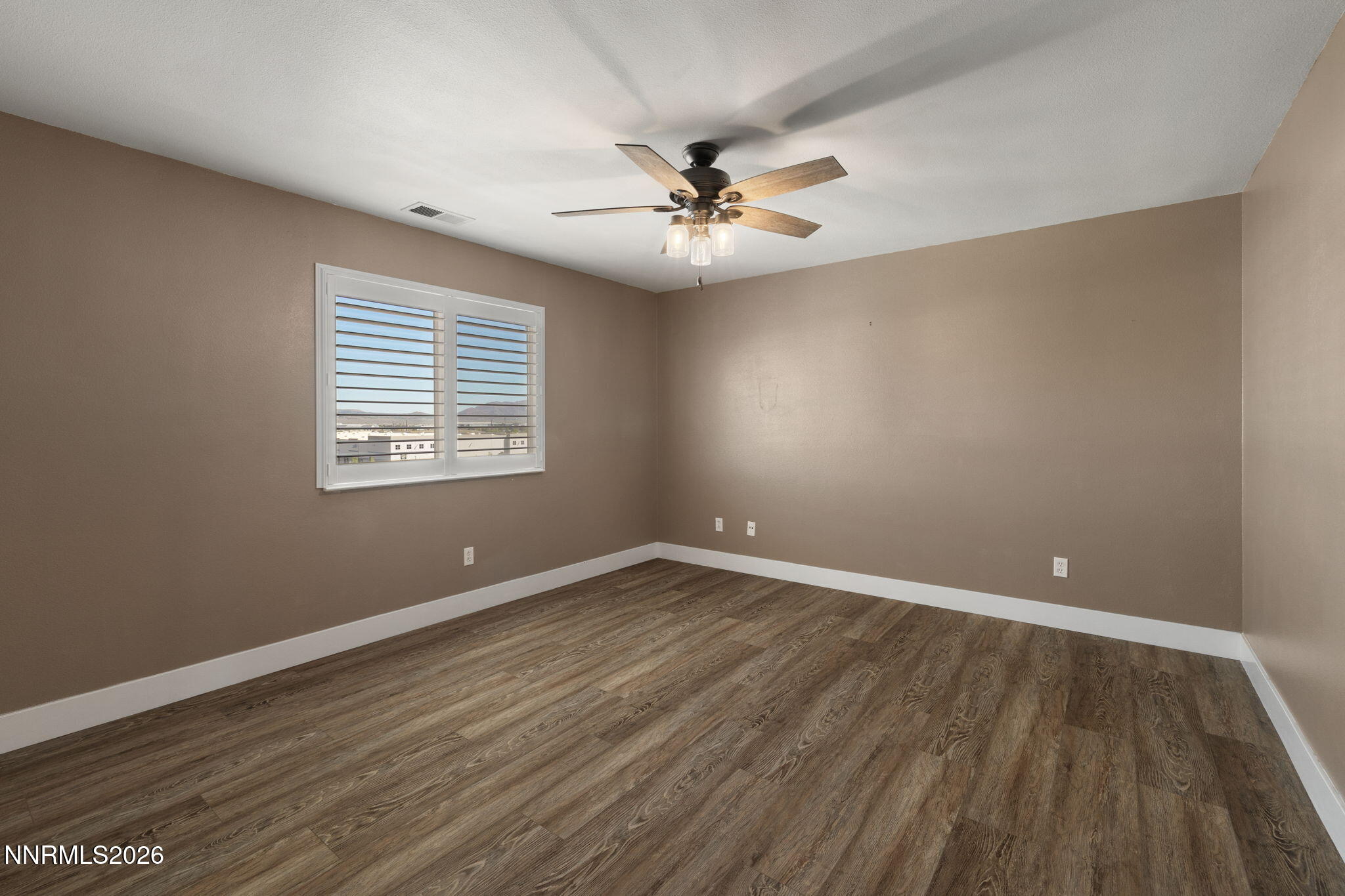 8827 Red Baron Boulevard Reno, NV 89506 - Photo 17 of 19 27-web-or-mls-8827 Red Baron-28