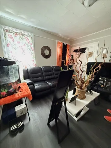 $114,900 | 376-378 Jefferson Avenue, Rochester, NY 14608