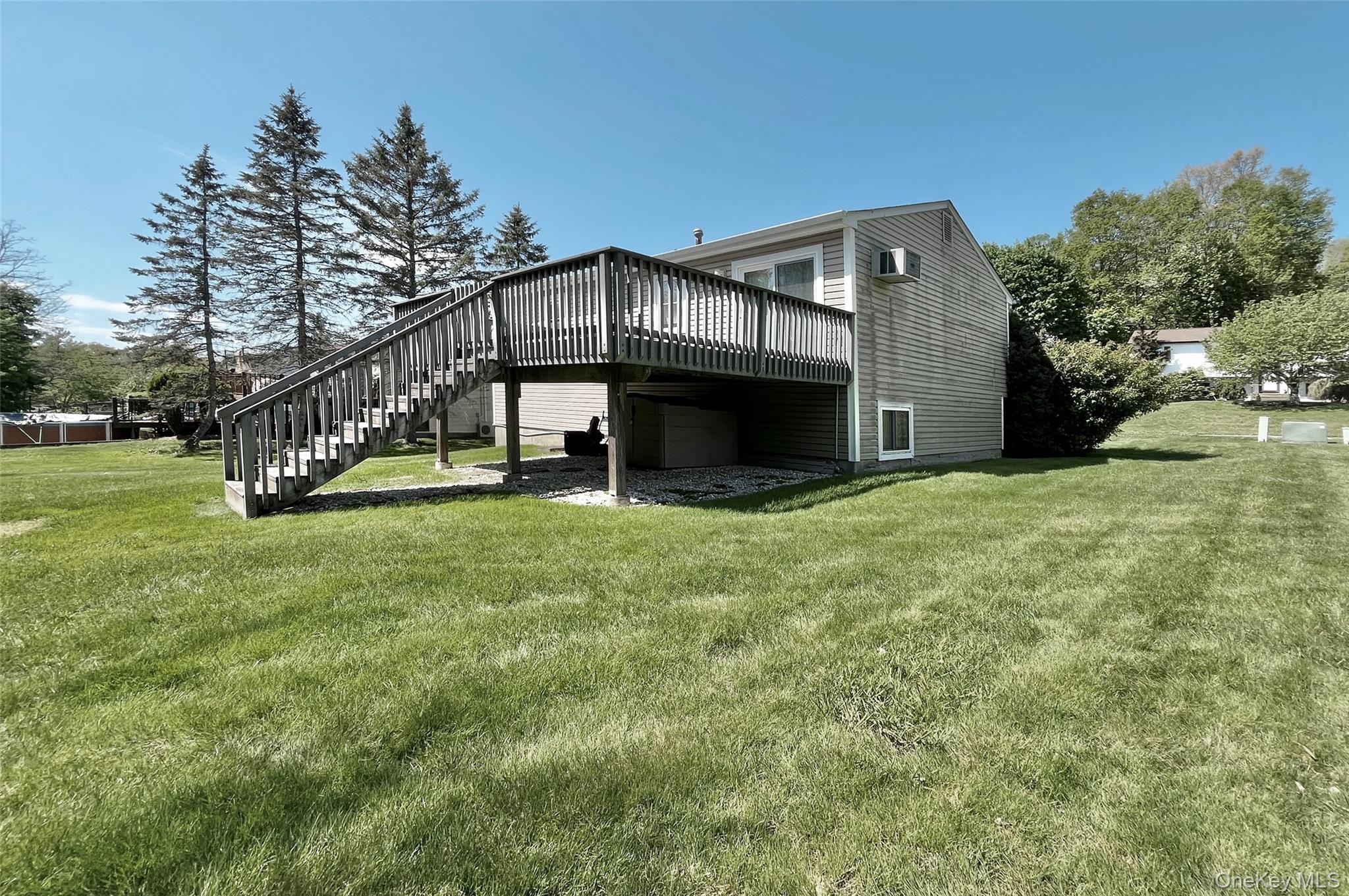 554 High Street Monroe, NY 10950 - Photo 4 of 29 a view of a house with a yard