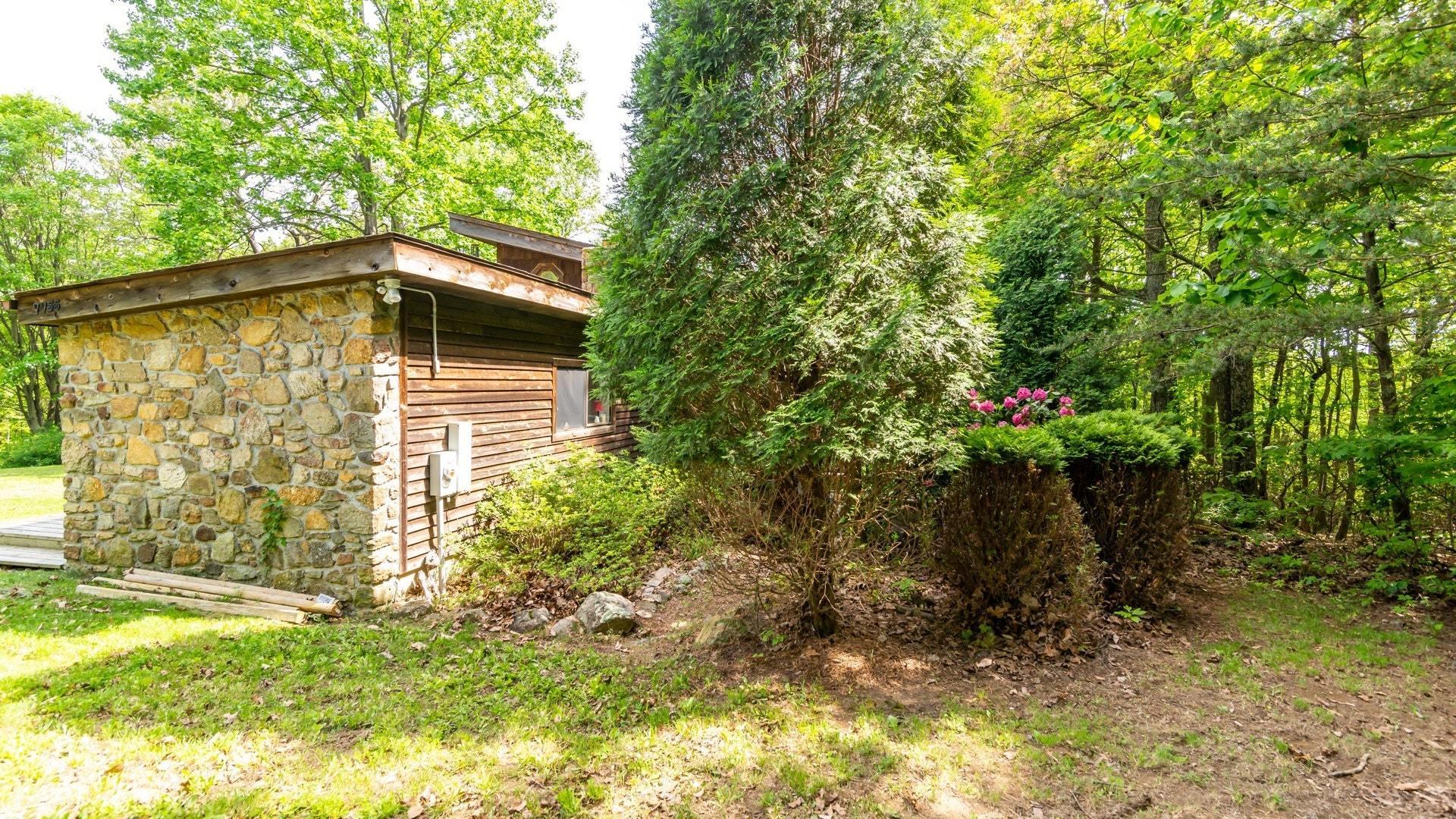 7755 Jeters Chapel Road Vinton, VA 24179 - Photo 3 of 26 rear 2