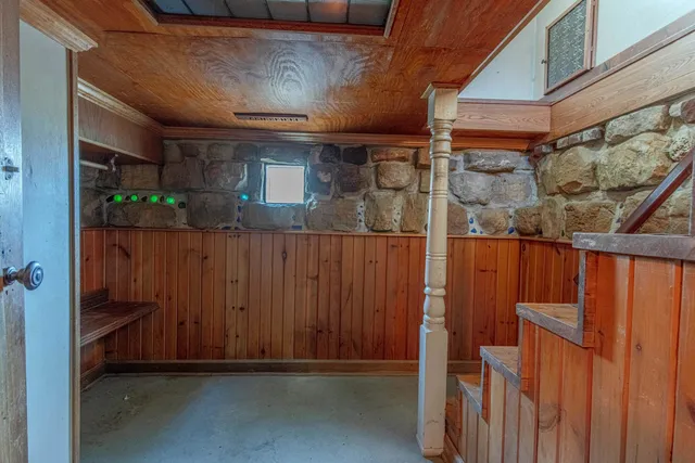 $175,000 | 303-a-b 303-a-b Main, Hollandale, WI 53544