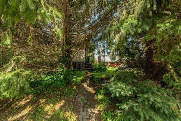 $175,000 | 303-a-b 303-a-b Main, Hollandale, WI 53544