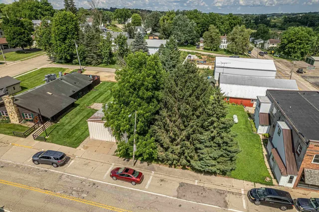 $175,000 | 303-a-b 303-a-b Main, Hollandale, WI 53544