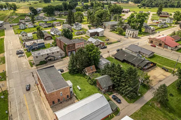 $175,000 | 303-a-b 303-a-b Main, Hollandale, WI 53544