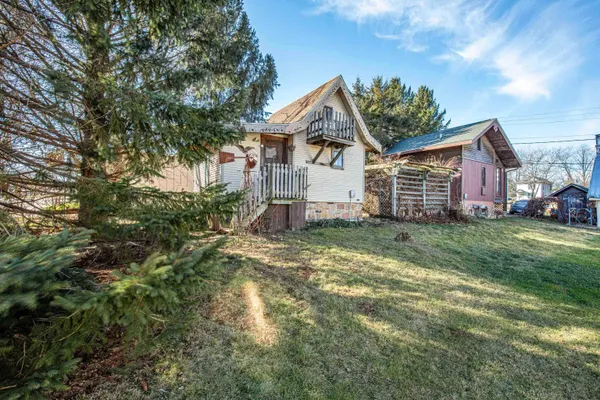 $175,000 | 303-a-b 303-a-b Main, Hollandale, WI 53544