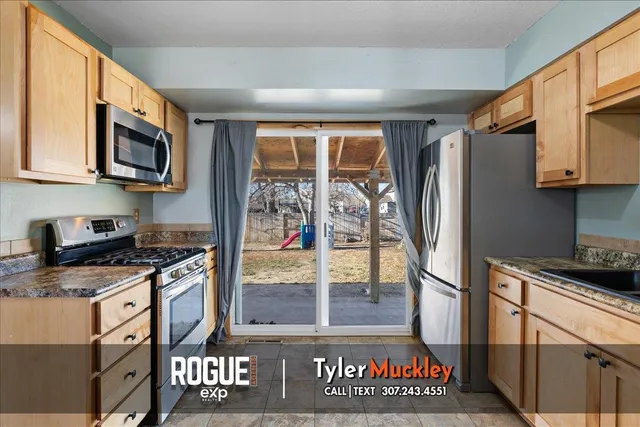 $315,000 | 240 Indian Paintbrush, Casper, WY 82604