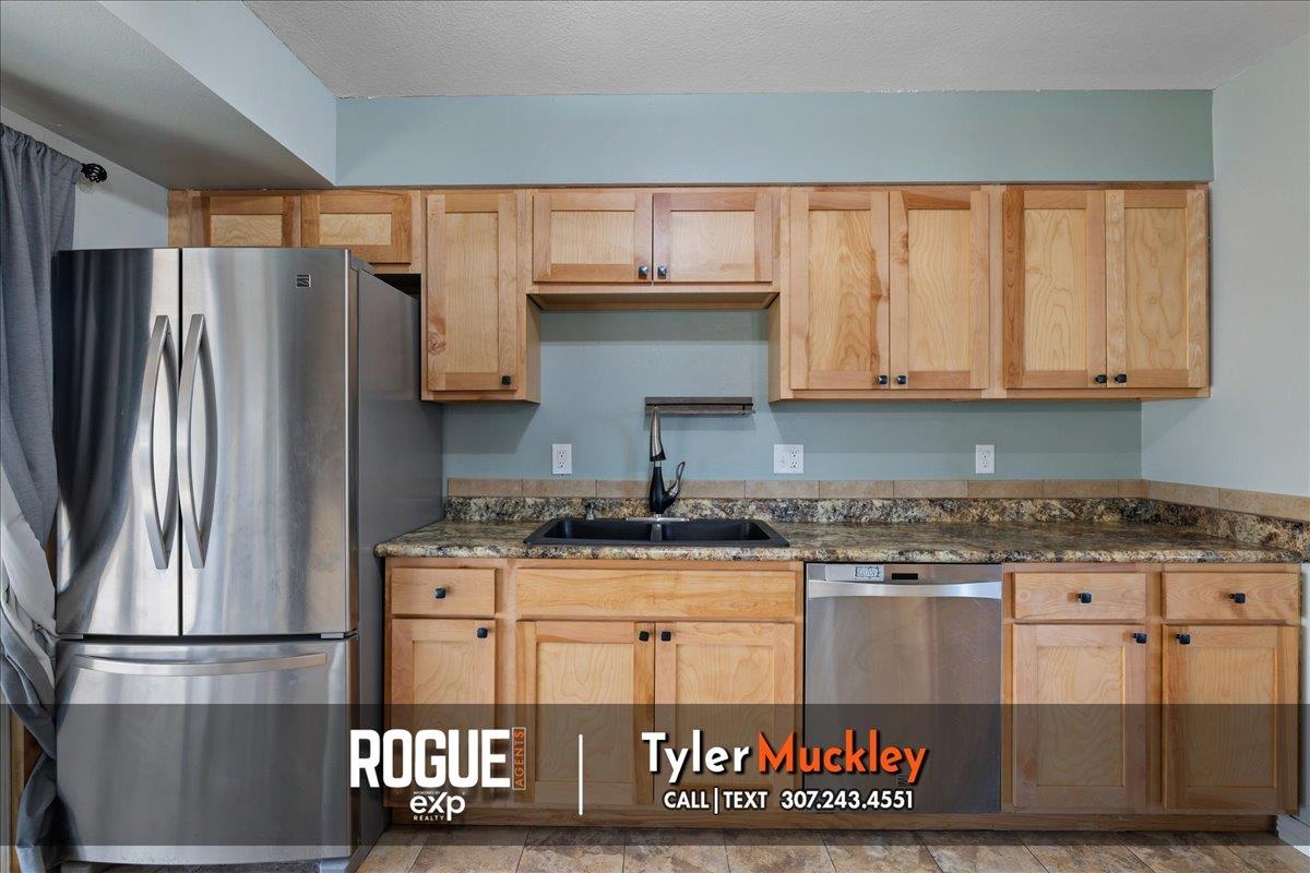 240 Indian Paintbrush Casper, WY 82604 - Photo 13 of 42