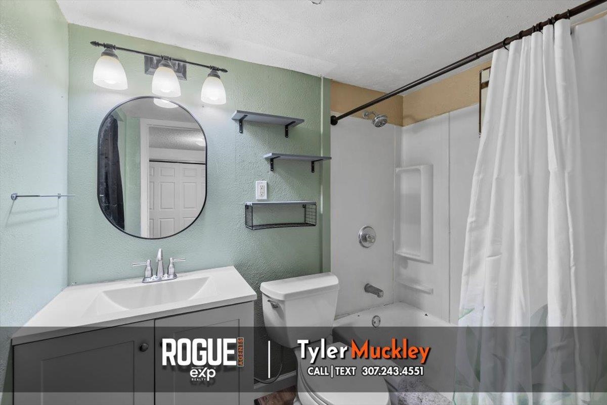 240 Indian Paintbrush Casper, WY 82604 - Photo 34 of 42