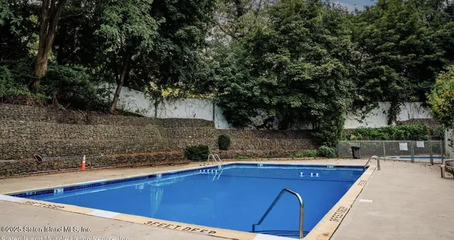 $489,000 | 8 Croft Court | Great Kills