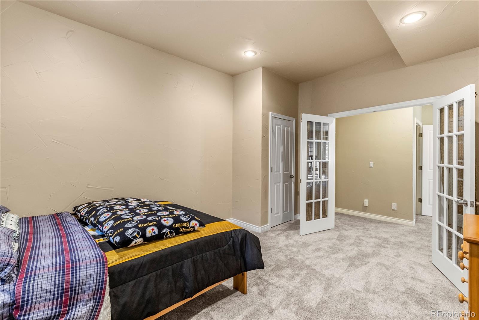 10237 Dowling Way Highlands Ranch, CO 80126 - Photo 26 of 31 Gallery Image 26