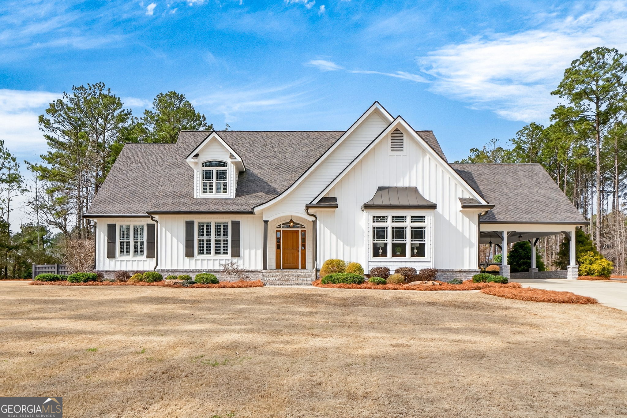 551 Carter Road Griffin, GA 30224 - Photo 2 of 86 a front view of a house with a yard