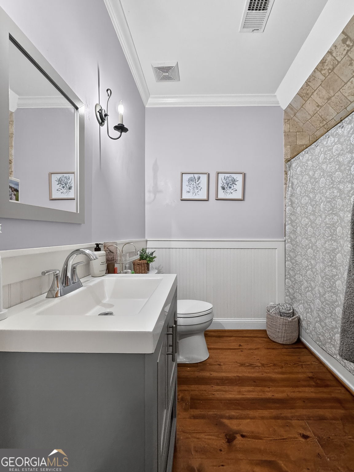 551 Carter Road Griffin, GA 30224 - Photo 60 of 86 a bathroom with a sink toilet and mirror