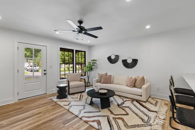 $610,000 | 1320 Bresee Street, Charleston, SC 29412