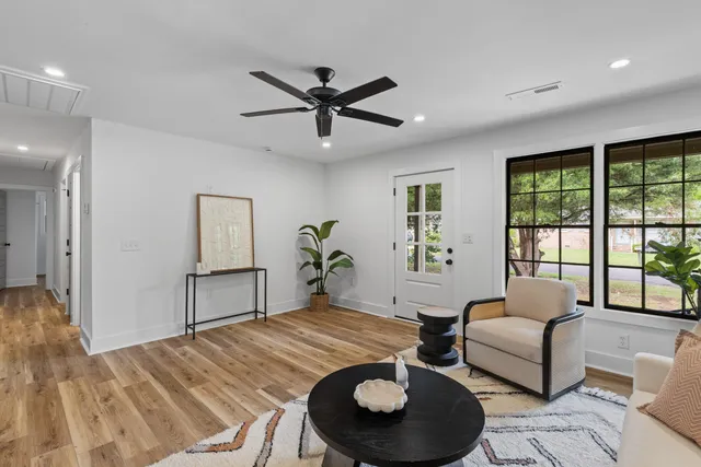 $610,000 | 1320 Bresee Street, Charleston, SC 29412