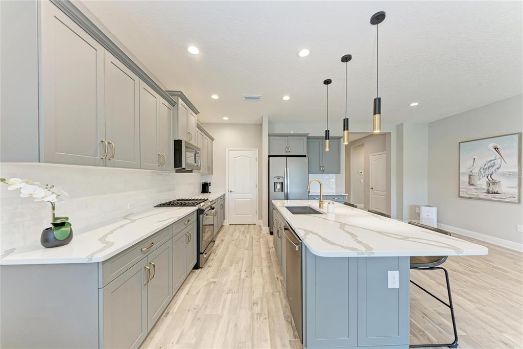 4211 Rustling Pines Terrace Parrish, FL 34219 - Photo 12 of 87