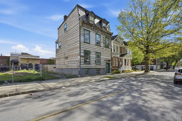 $299,500 | 95 Cannon Street, Poughkeepsie, NY 12601