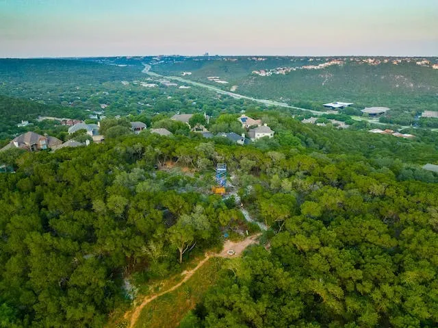 $2,400,000 | 6702-6712 North Capital Of Texas Highway, Austin, TX 78750