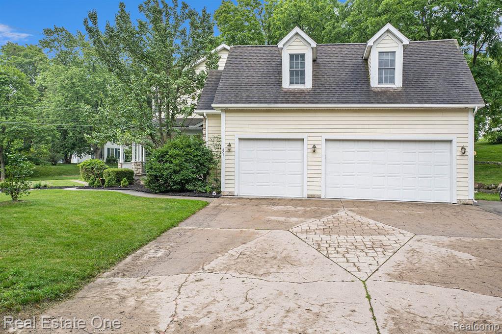 801 State Road Fenton, MI 48430 - Photo 28 of 37