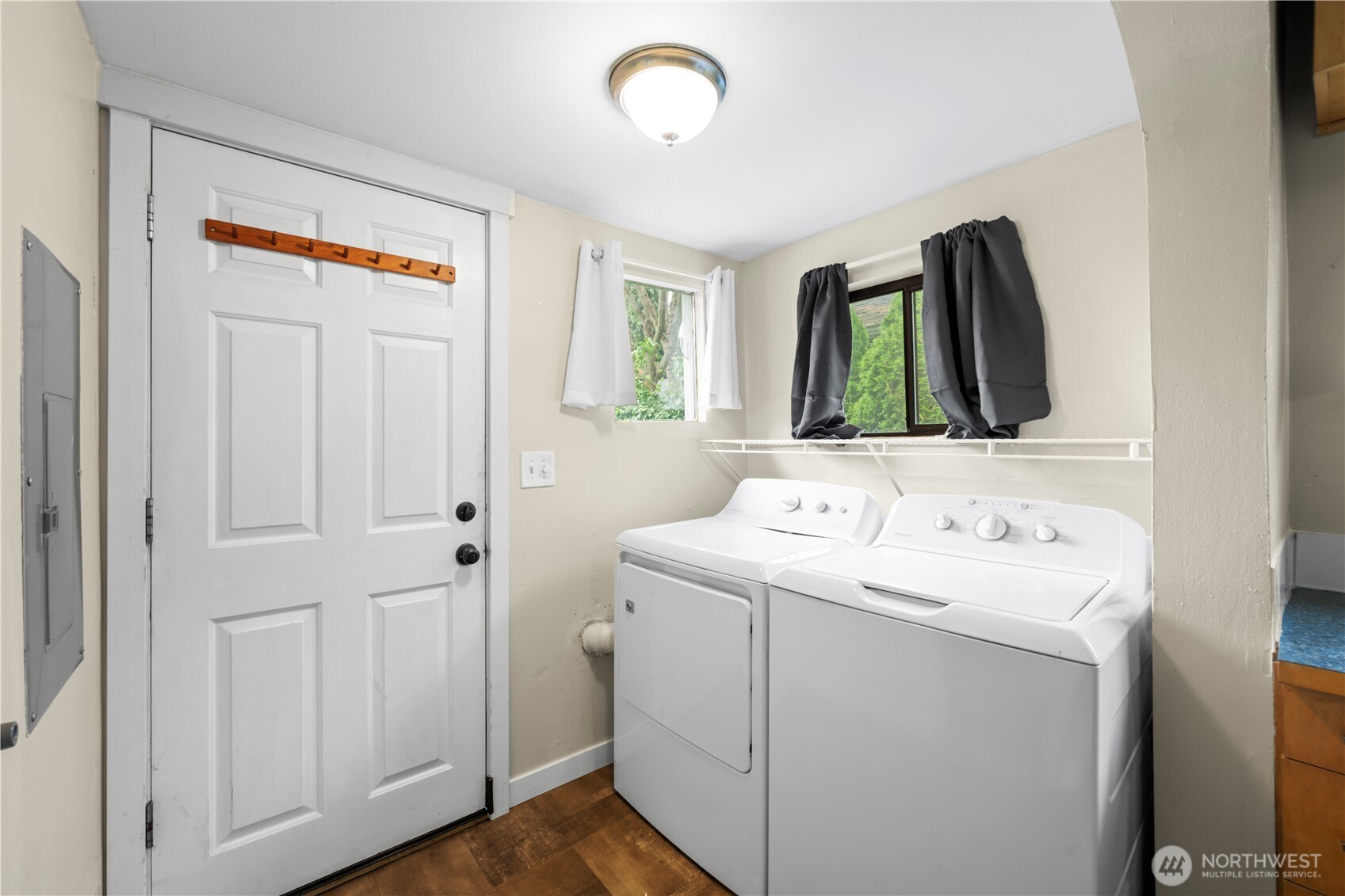 2410 State Street Everett, WA 98201 - Photo 14 of 24