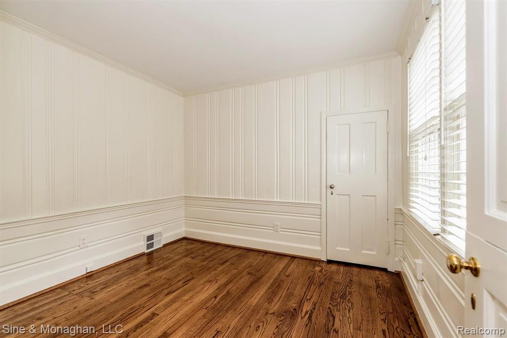342 Touraine Road Grosse Pointe Farms, MI 48236 - Photo 32 of 49