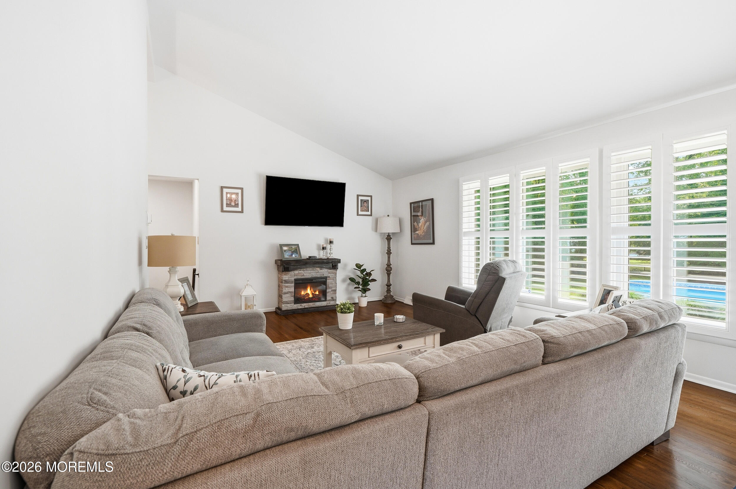 56 Hope Road Tinton Falls, NJ 07724 - Photo 22 of 57 027